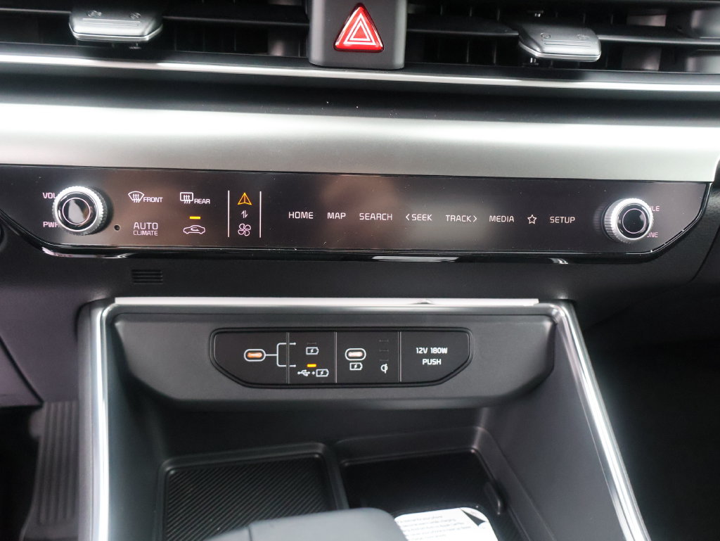 New 2027 Kia Carnival SX w/ Dark Edition Package FWD image 28