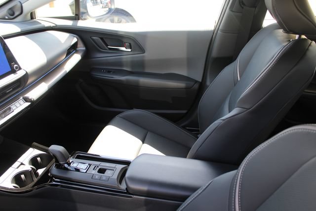 New 2027 Toyota Prius Limited w/ Limited Premium Package FWD image 21