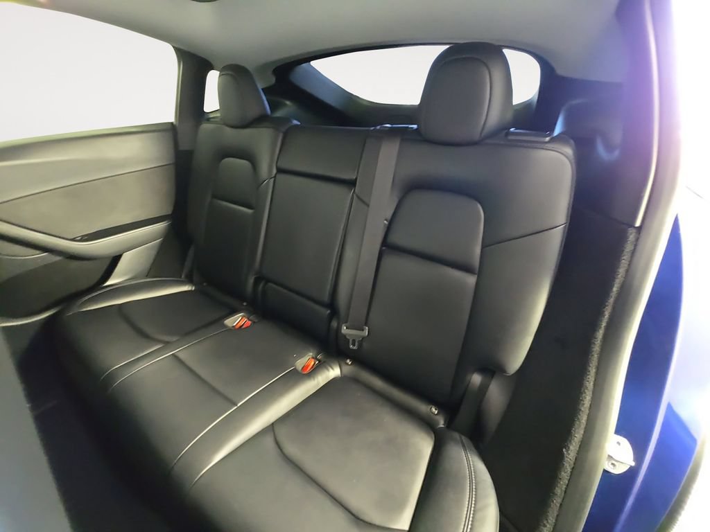 Used 2023 Tesla Model Y Long Range AWD/4WD image 13