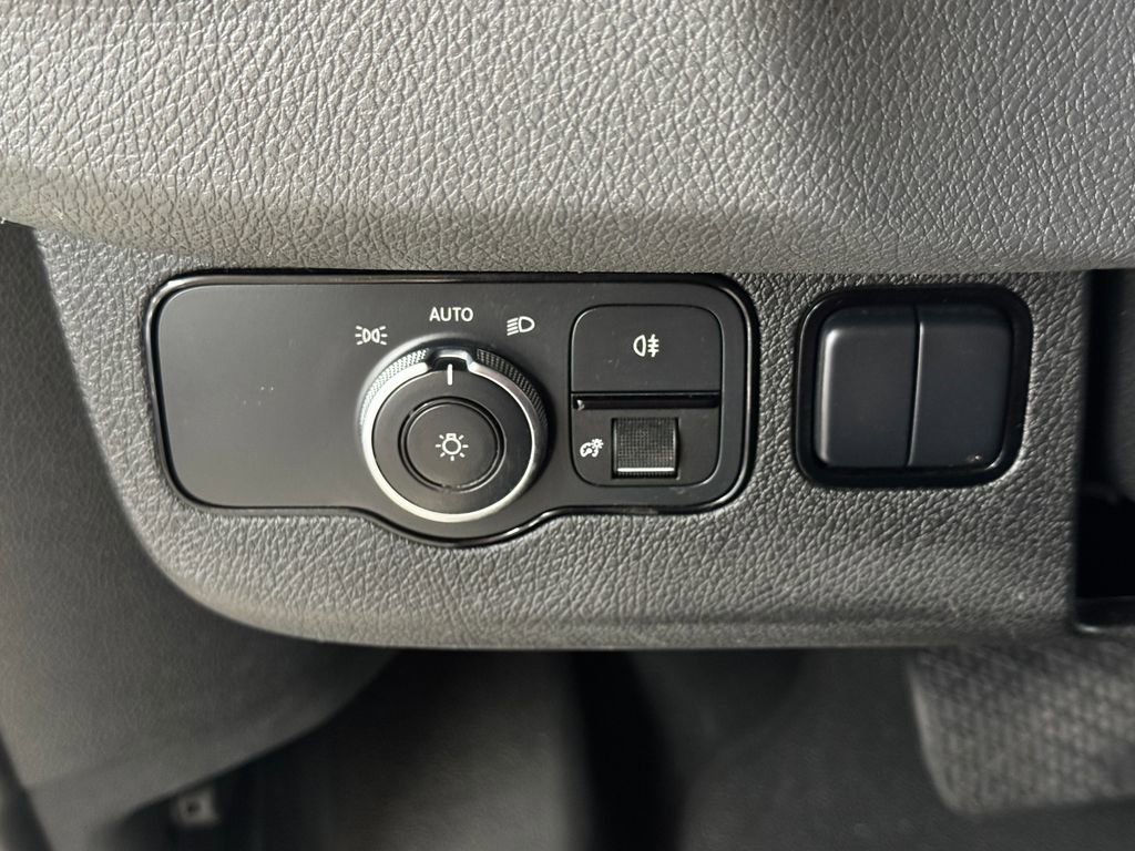 Used 2020 Mercedes-Benz Sprinter 3500 image 19