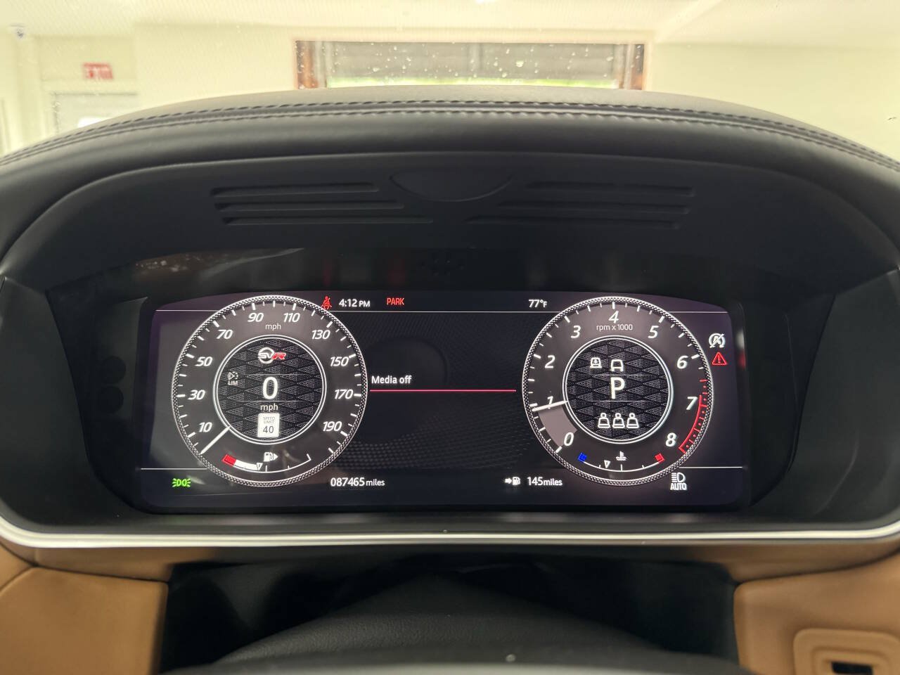 Used 2020 Land Rover Range Rover Sport SVR AWD/4WD image 29
