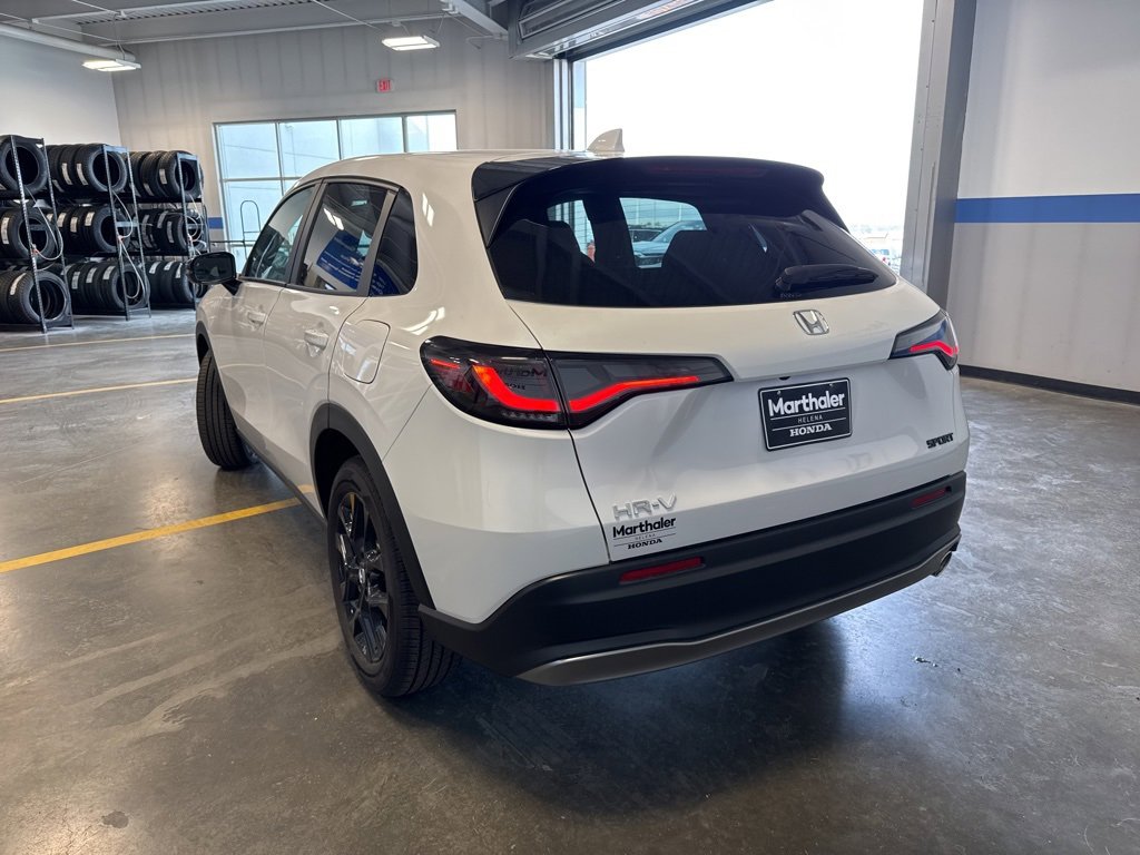New 2025 Honda HR-V Sport image 7