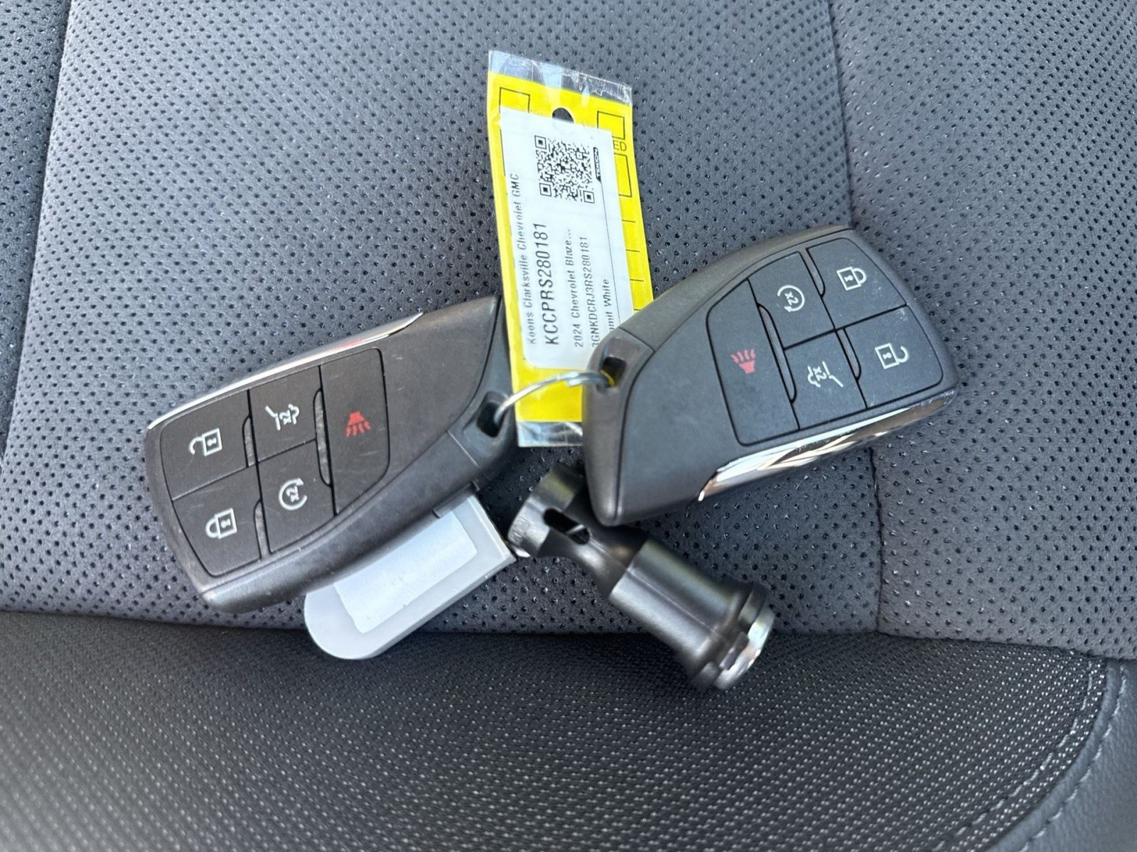 Used 2024 Chevrolet Blazer EV RS AWD/4WD image 24