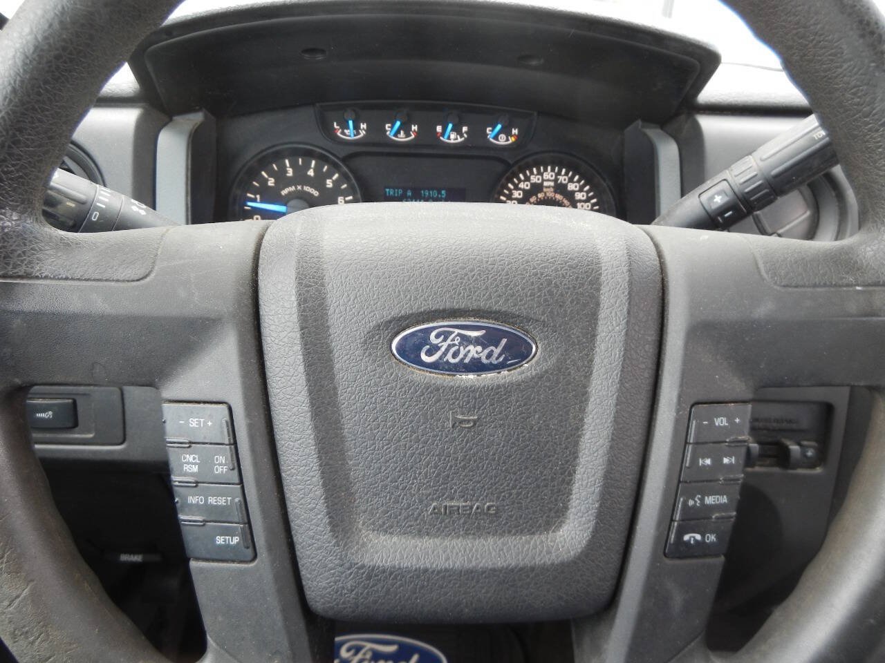 Used 2014 Ford F150 XL w/ Equipment Group 101A Mid RWD image 31