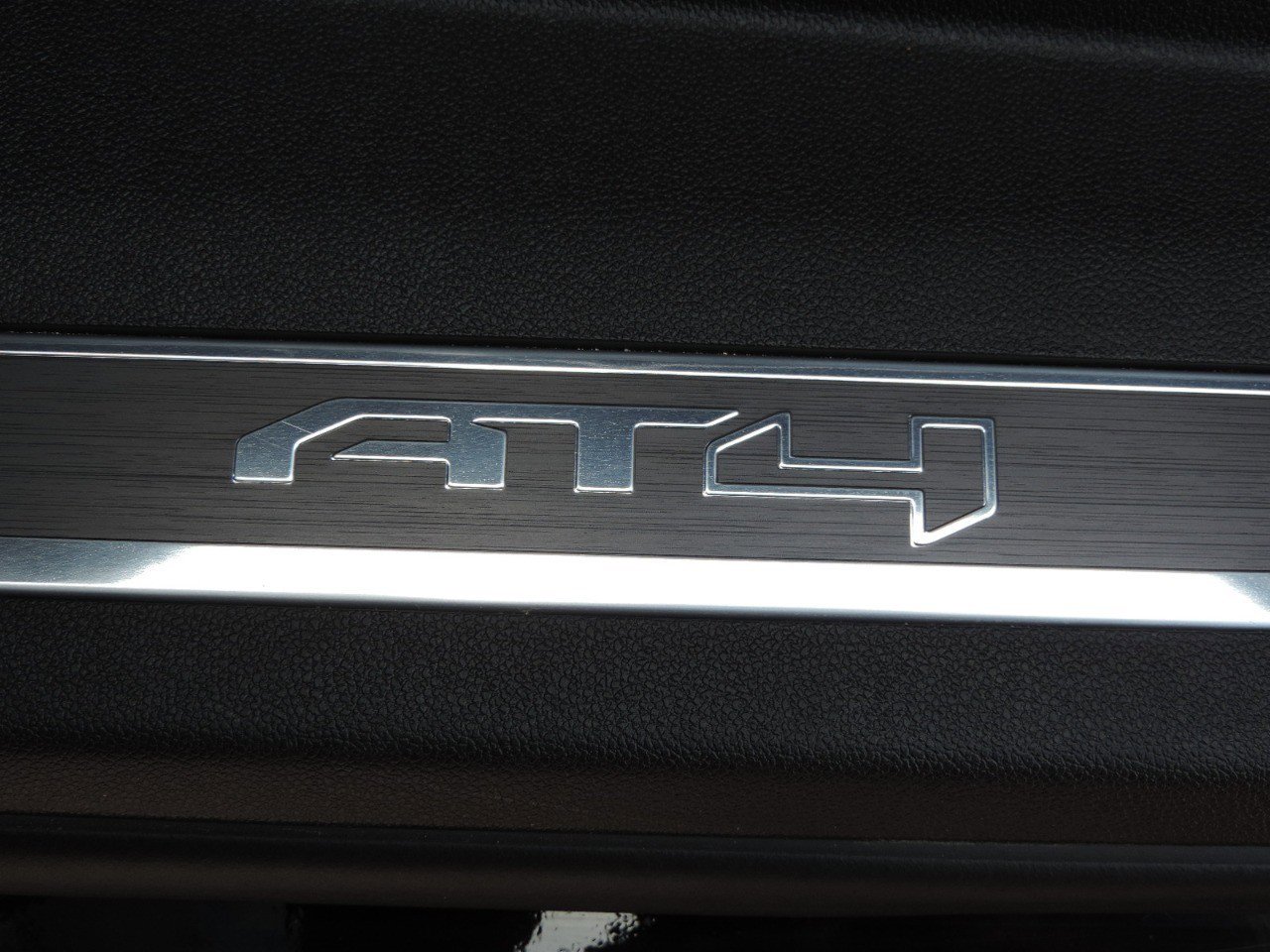 Certified 2023 GMC Yukon XL AT4 image 15