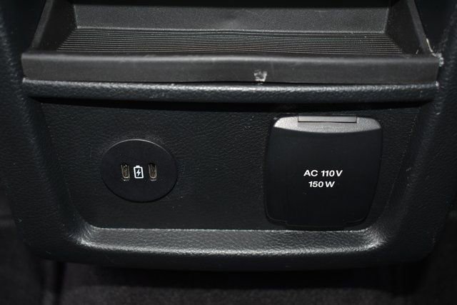 Used 2024 Ford Edge Titanium image 36