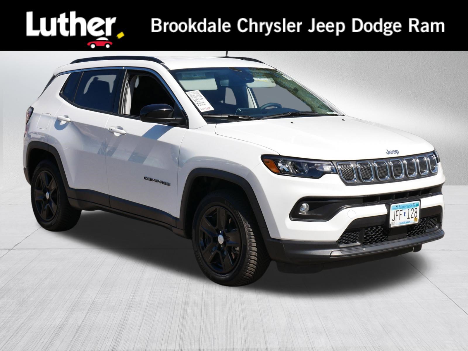 Used 2022 Jeep Compass Latitude AWD/4WD image 1
