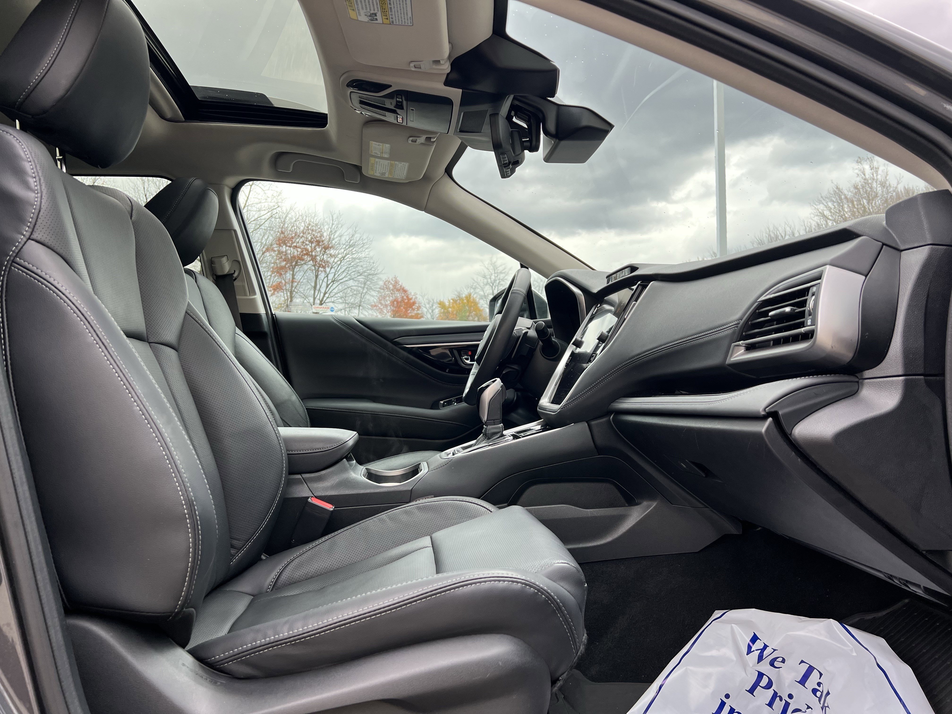 Used 2023 Subaru Outback Touring image 15