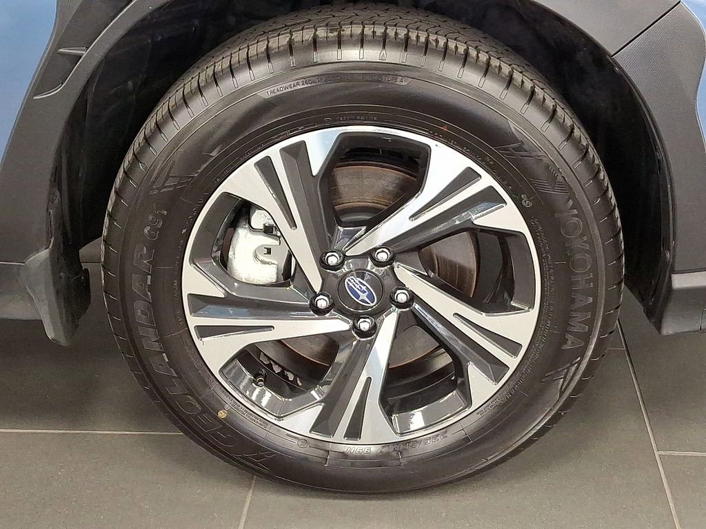 Used 2024 Subaru Crosstrek 2.0i Premium image 11