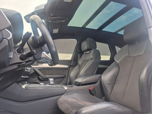 Used 2020 Audi SQ5 Premium Plus w/ Premium Plus Package image 15