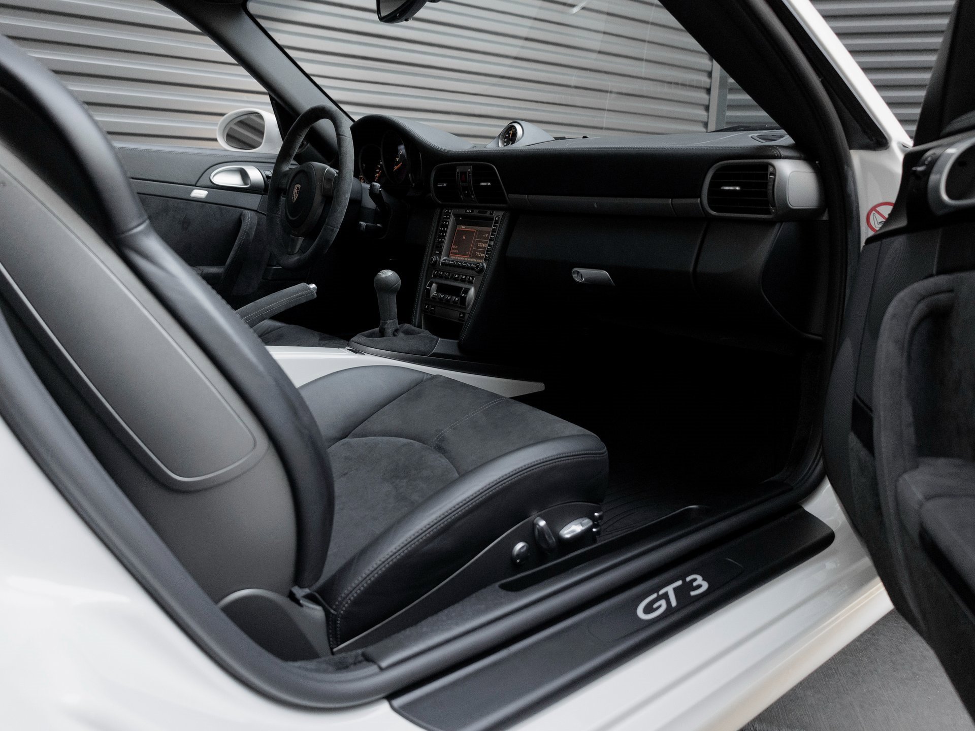 Used 2008 Porsche 911 GT3 image 37