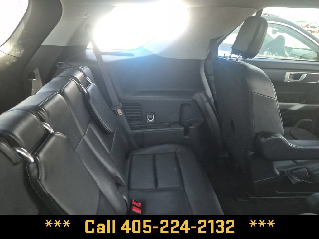 Used 2023 Ford Explorer XLT w/ Equipment Group 202A AWD/4WD image 24