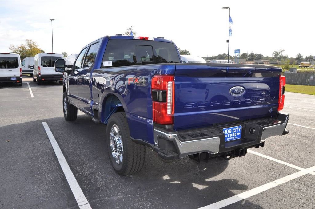 New 2026 Ford F250 Lariat w/ Lariat Premium Package image 3
