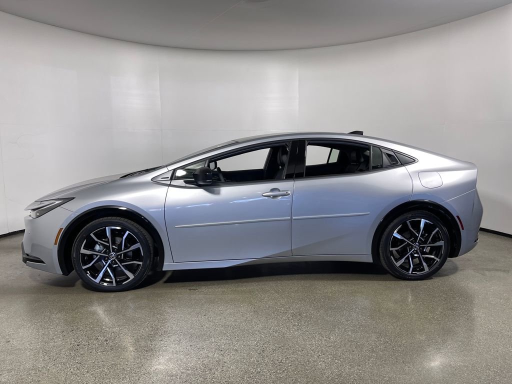New 2026 Toyota Prius Plug-In Hybrid image 6