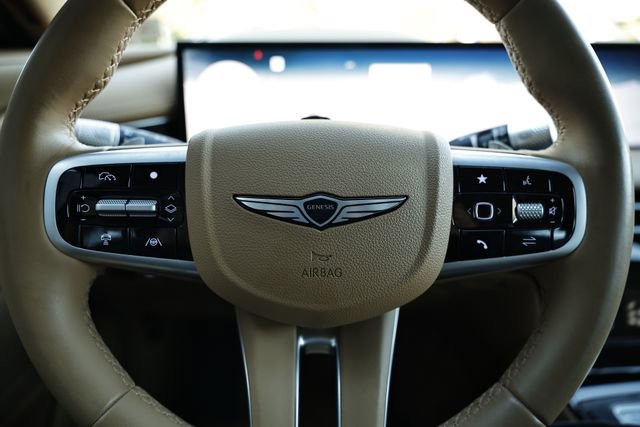 Used 2025 Genesis G80 2.5T image 31