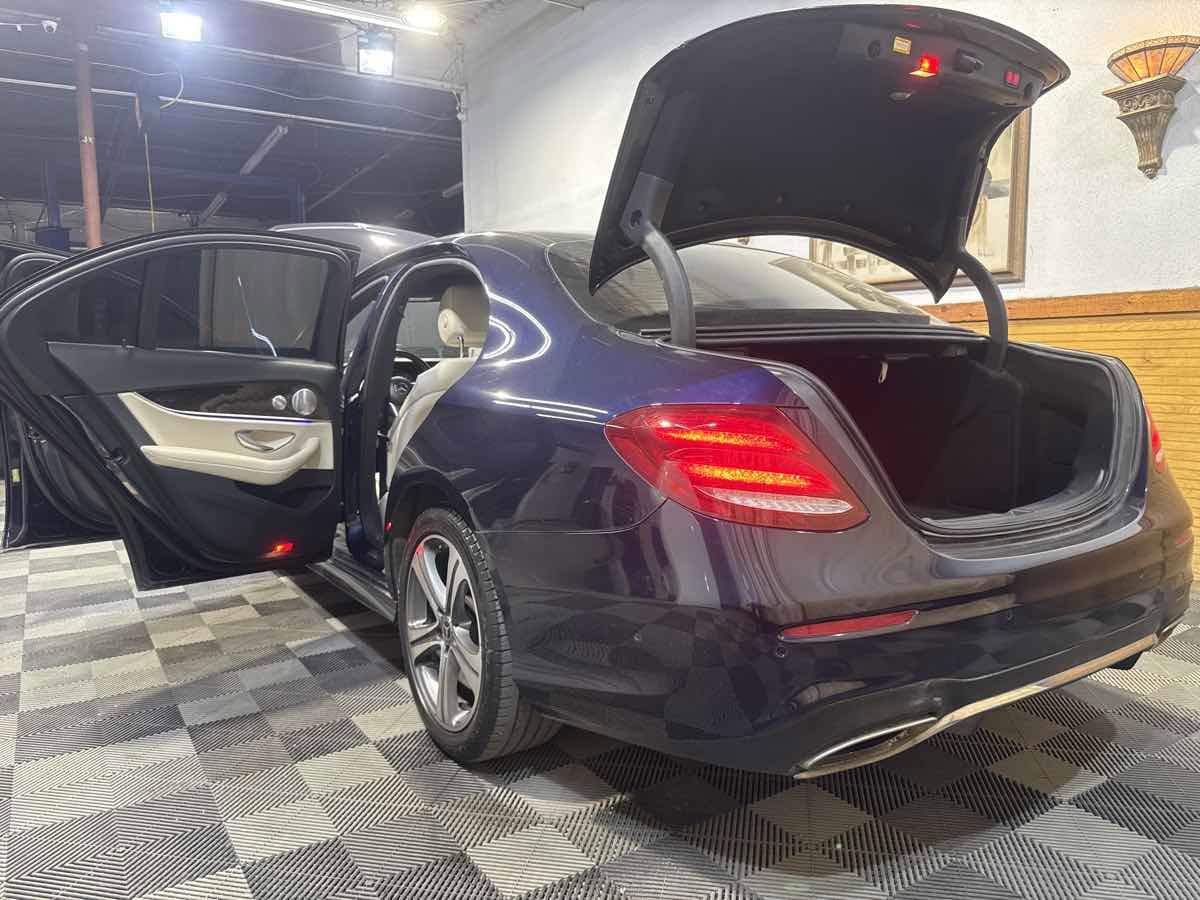Used 2019 Mercedes-Benz E 300 4MATIC w/ Premium 1 Package image 13