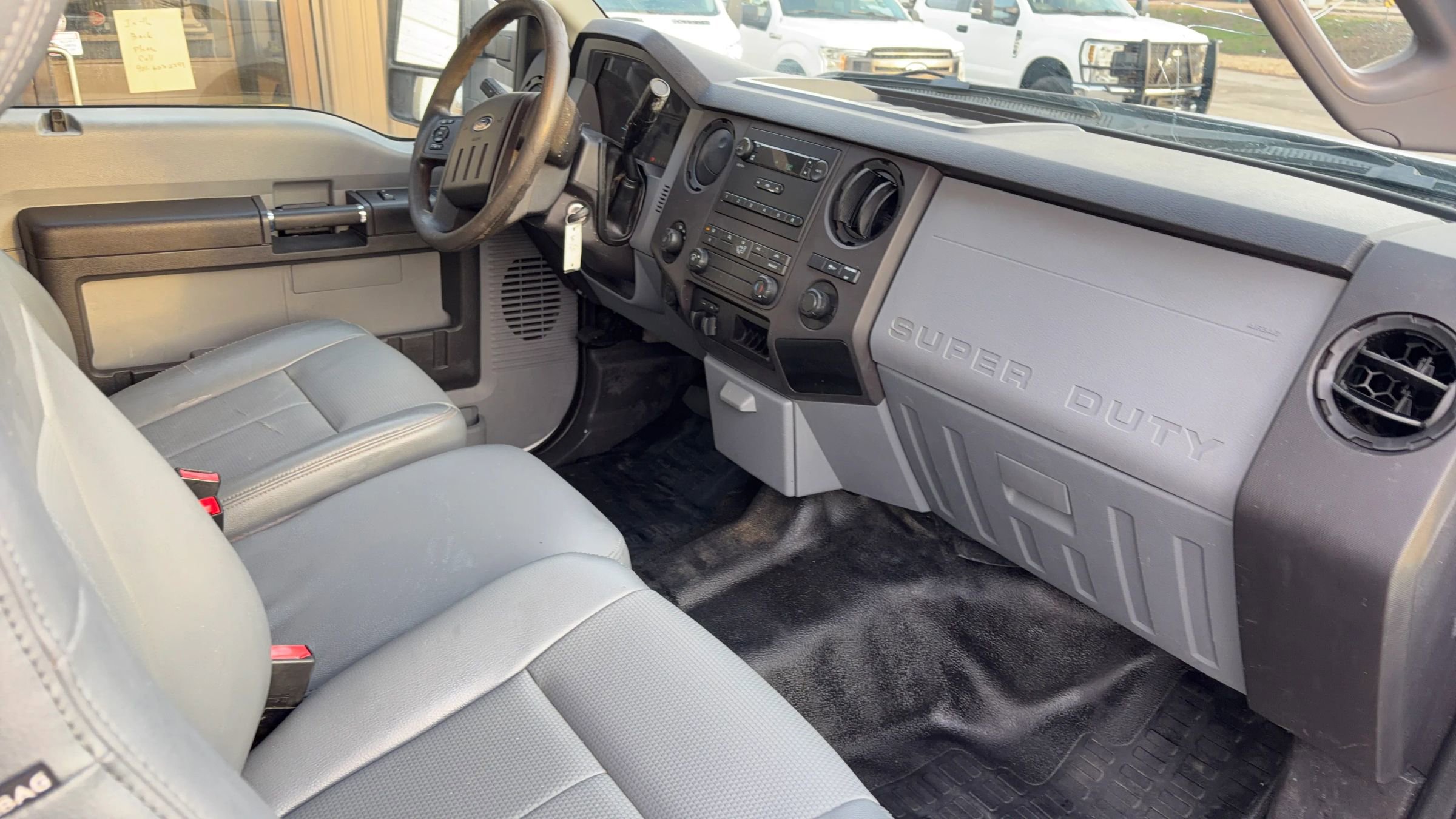 Used 2016 Ford F250 XL w/ Power Equipment Group image 9