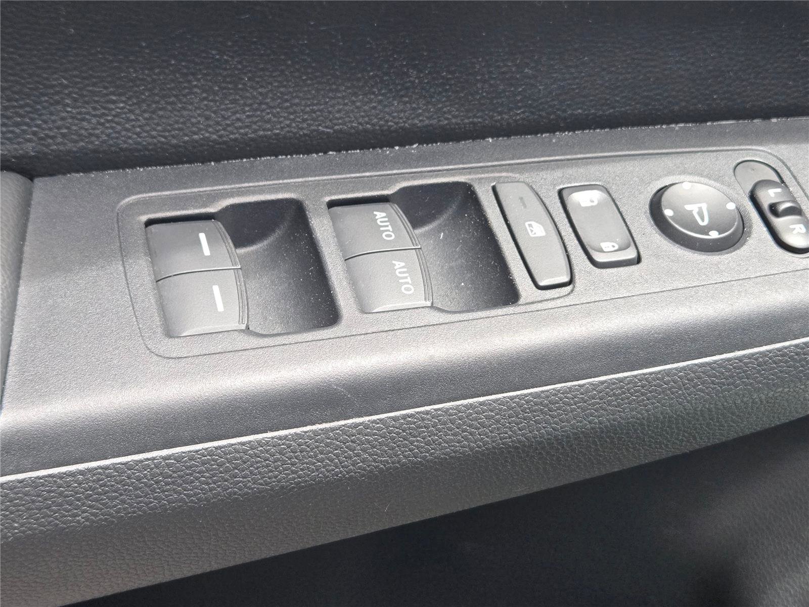 Used 2023 Honda CR-V Sport image 22