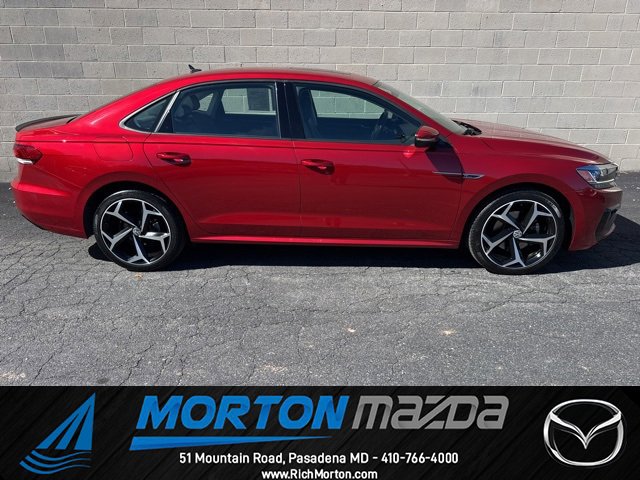 Used 2020 Volkswagen Passat 2.0T R-Line image 1