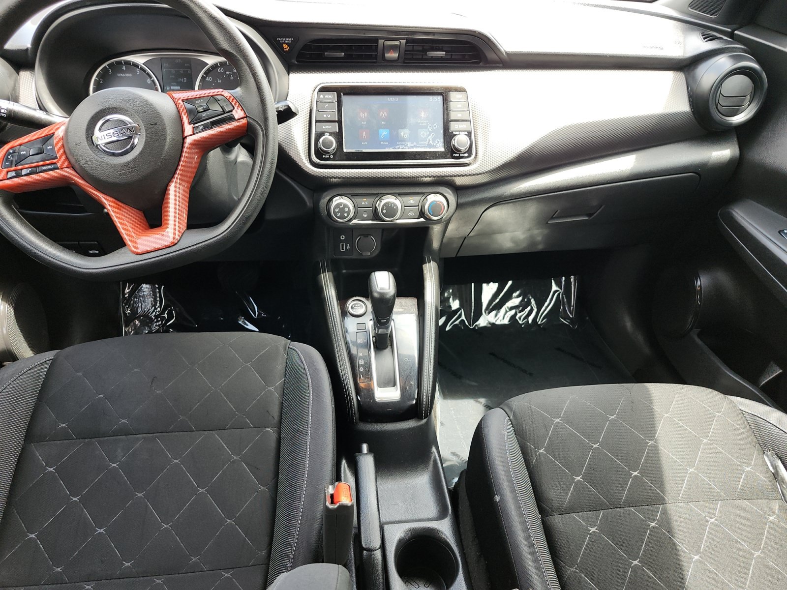 Used 2019 Nissan Kicks S FWD image 11