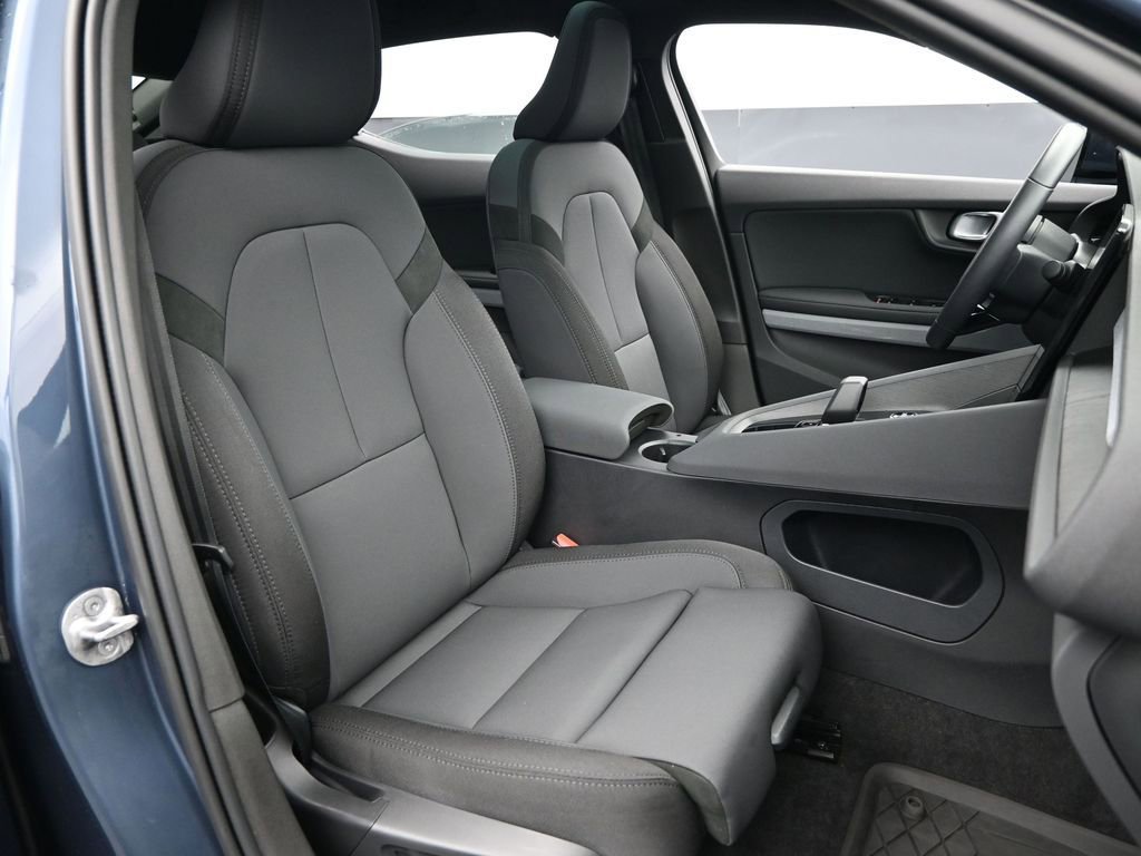 Used 2024 Polestar Polestar 2 image 28