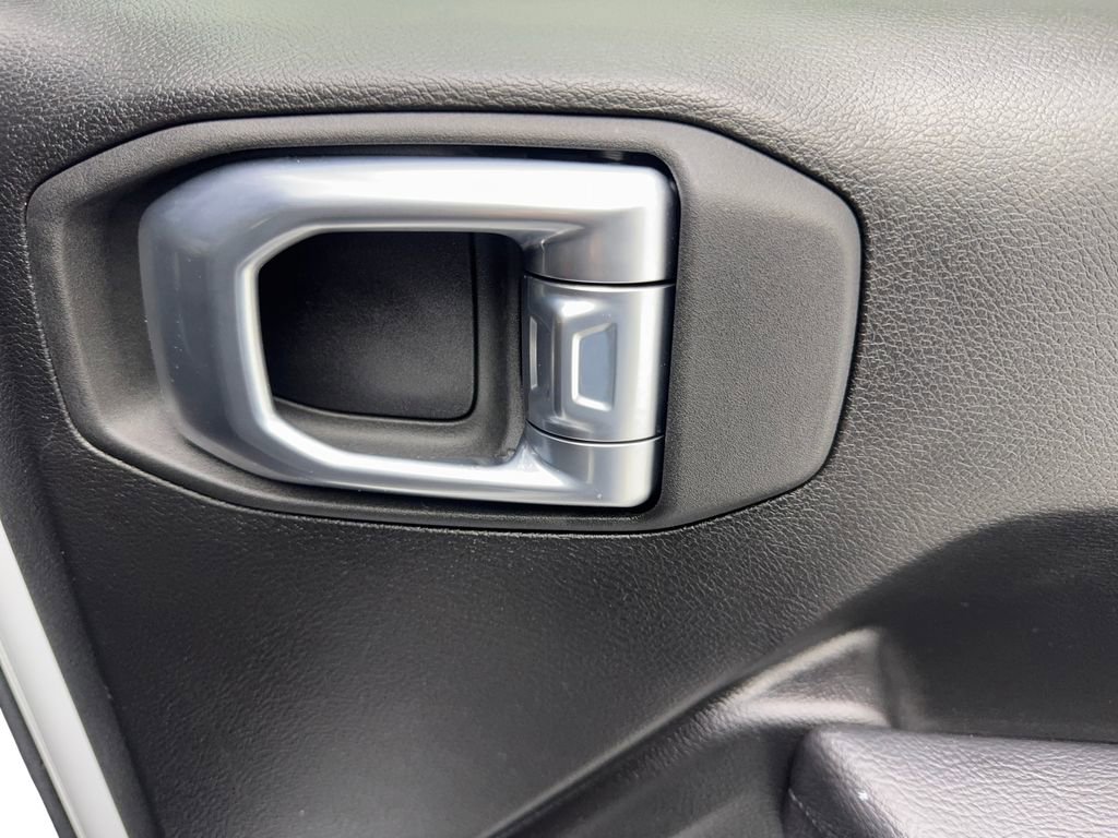 Used 2022 Jeep Wrangler Unlimited Sport image 41