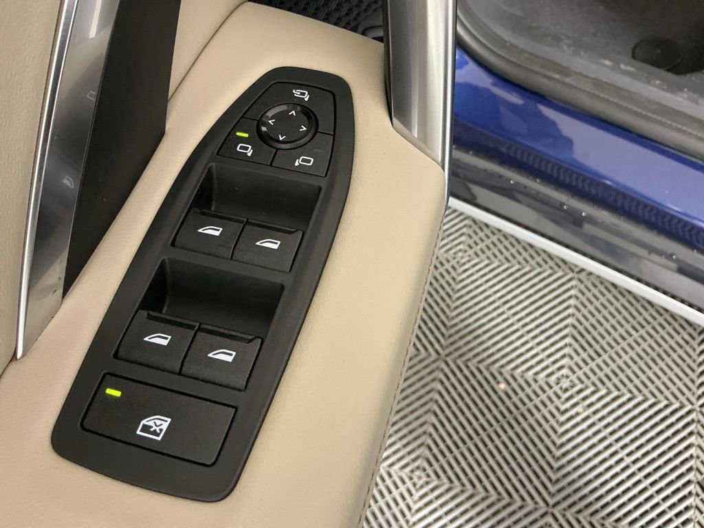 New 2025 BMW X1 xDrive28i w/ Convenience Package image 21