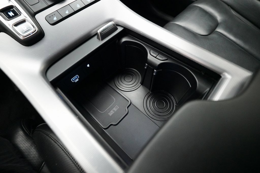 Used 2024 Hyundai Palisade Calligraphy image 17