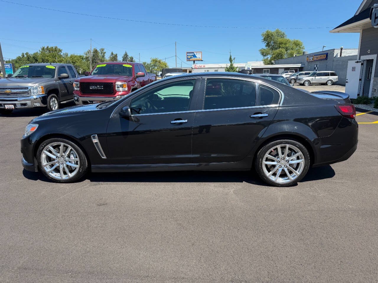 Used 2015 Chevrolet SS RWD image 2