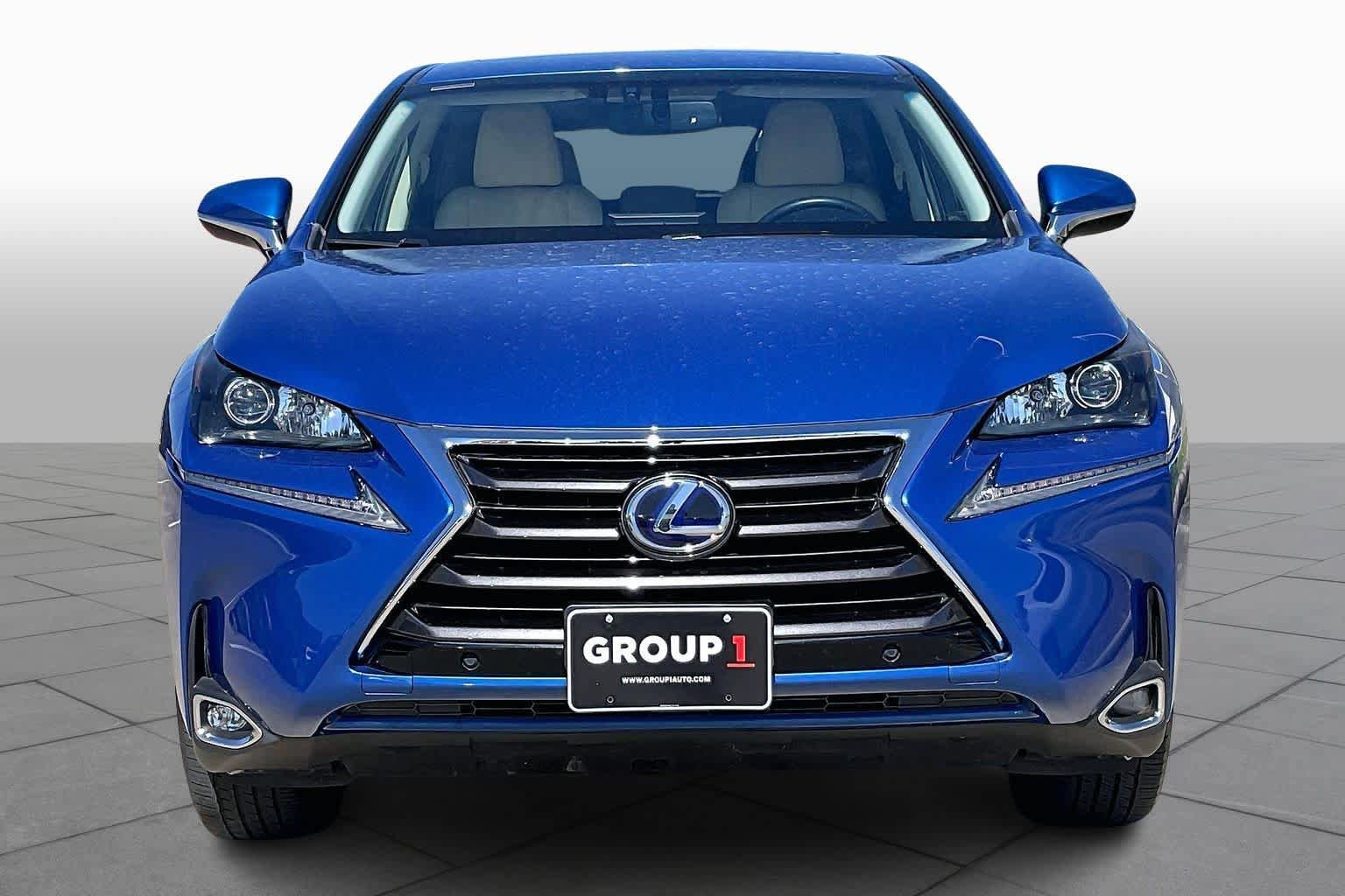 Used 2016 Lexus NX 300h FWD w/ Luxury Package image 4