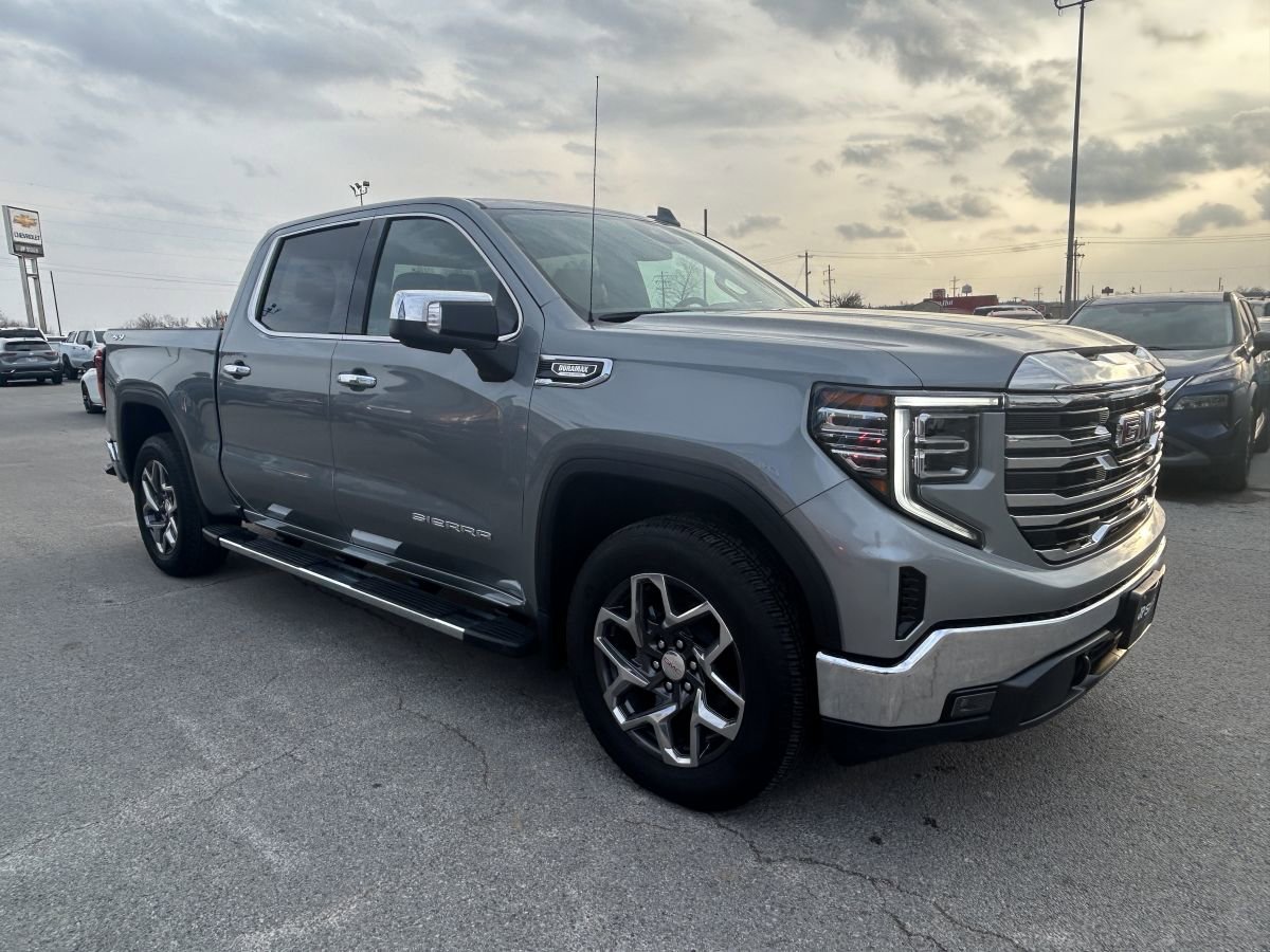 Used 2026 GMC Sierra 1500 SLT w/ SLT Premium Package image 2