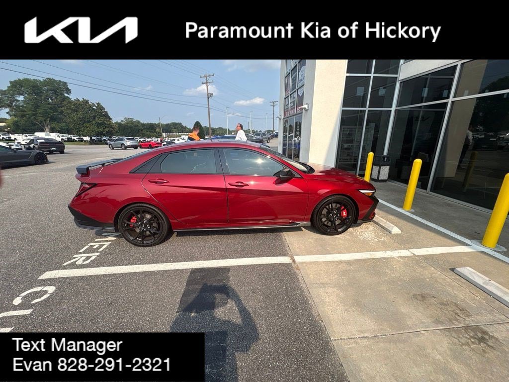Used 2025 Hyundai Elantra N FWD image 13