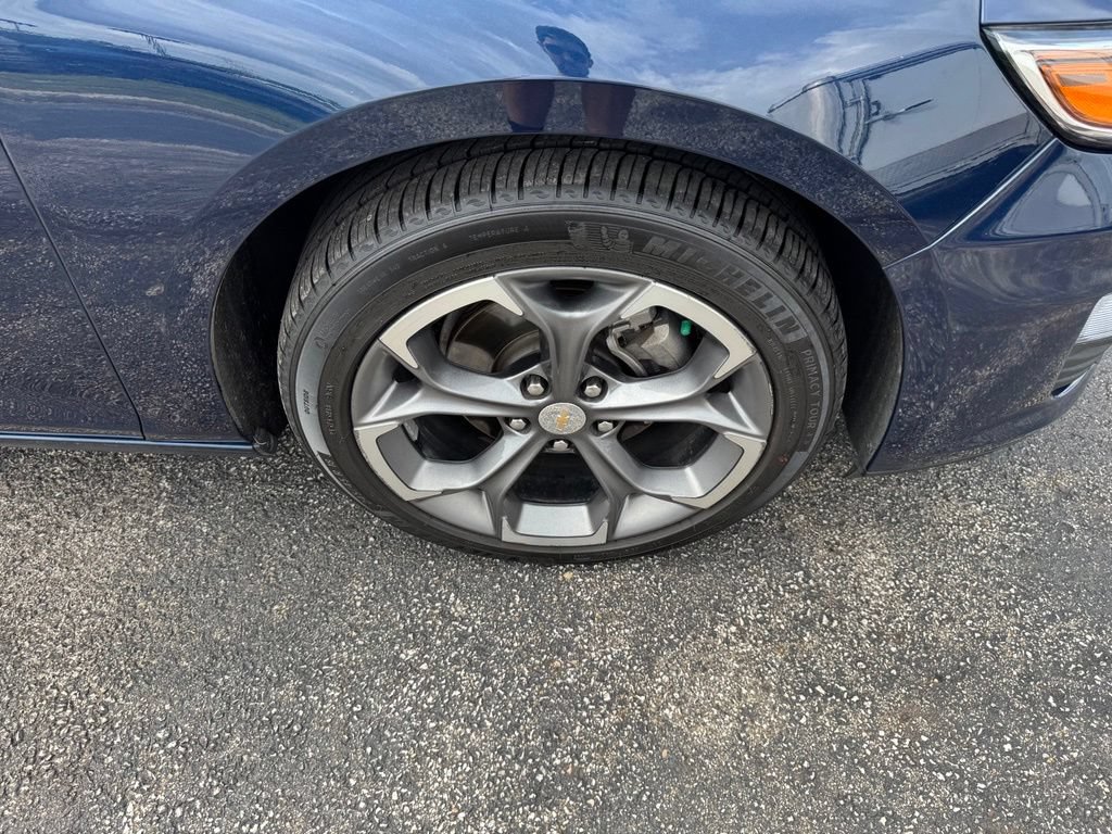Used 2020 Chevrolet Malibu LT FWD image 26