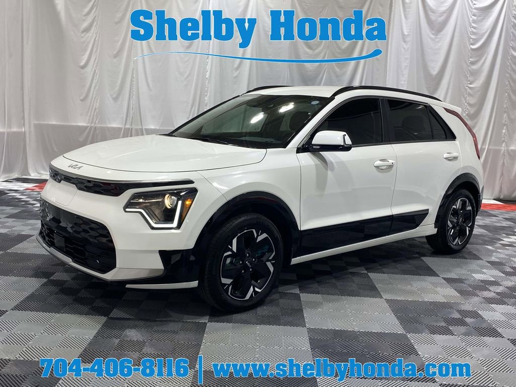 Used 2024 Kia Niro Wind image 1