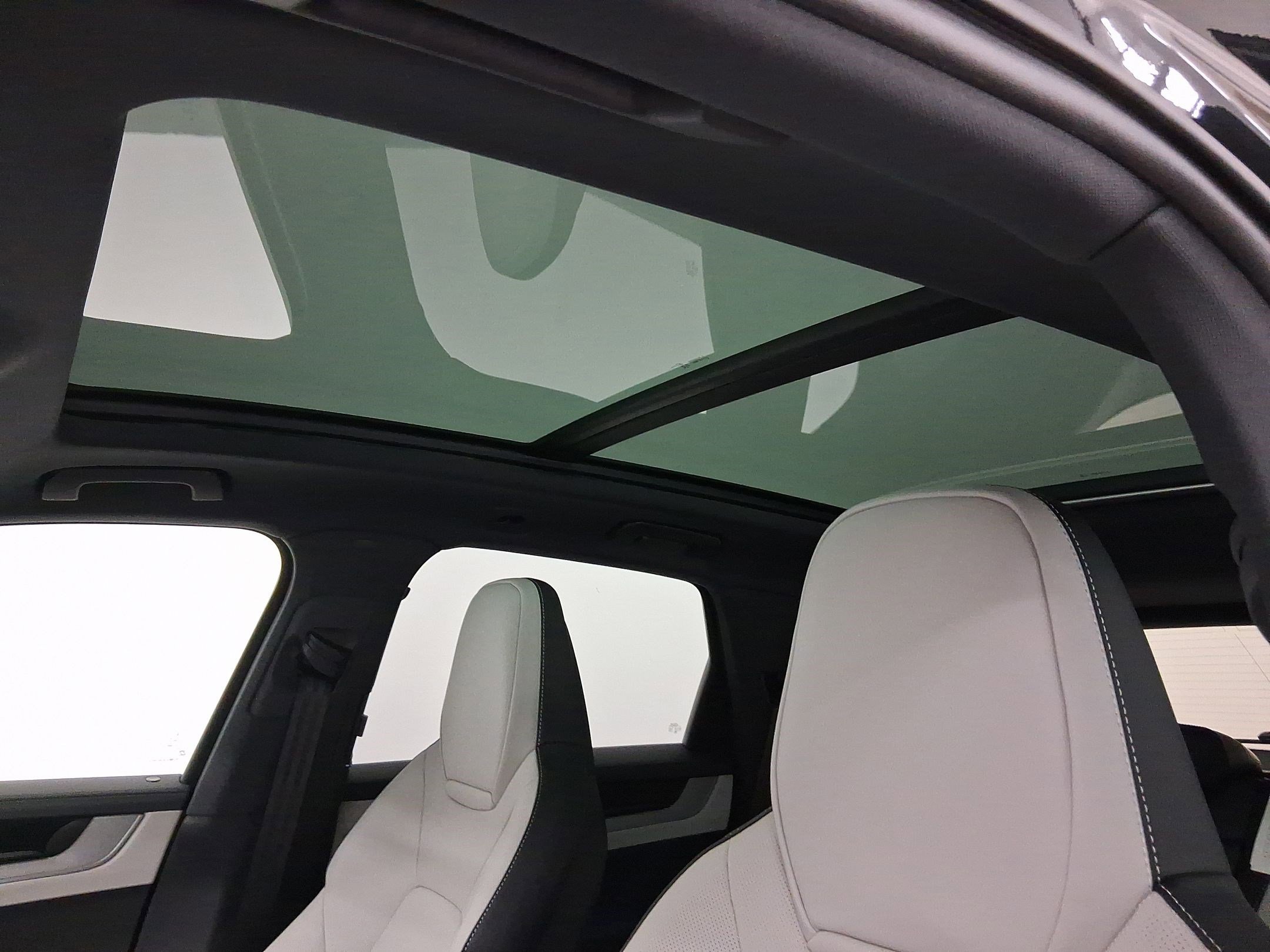 New 2026 Porsche Cayenne S image 29