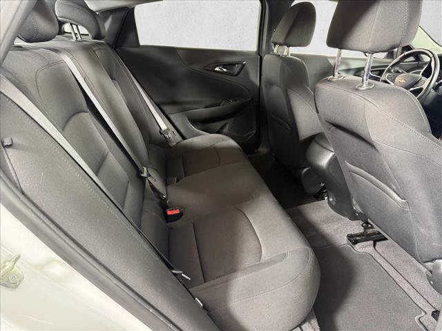 Used 2021 Chevrolet Malibu RS FWD image 14