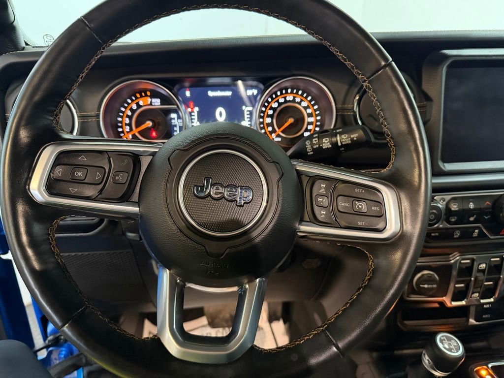 Used 2022 Jeep Wrangler Unlimited Sahara image 29