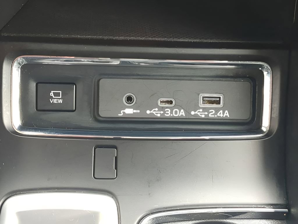 Used 2023 Subaru Ascent Onyx Edition Limited image 21