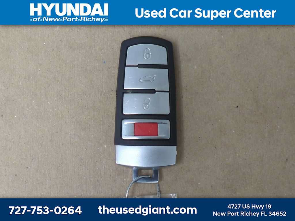 Used 2012 Volkswagen CC Sport FWD image 25