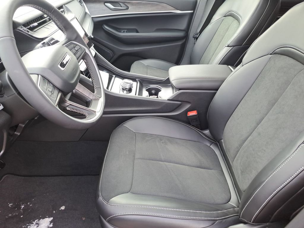 New 2026 Jeep Grand Cherokee L 4WD image 17