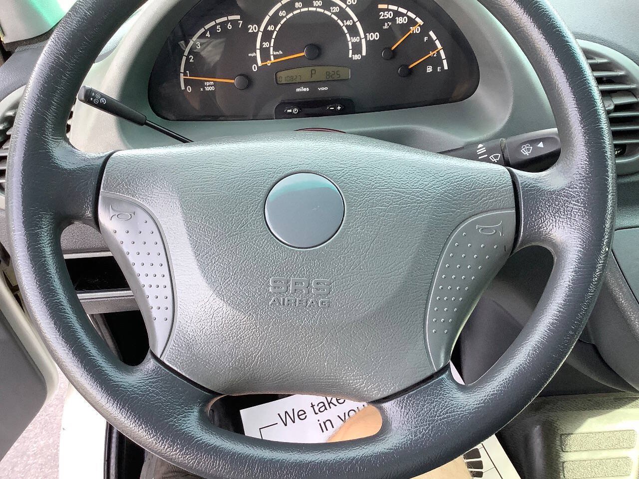 Used 2003 Dodge Sprinter 2500 RWD image 46