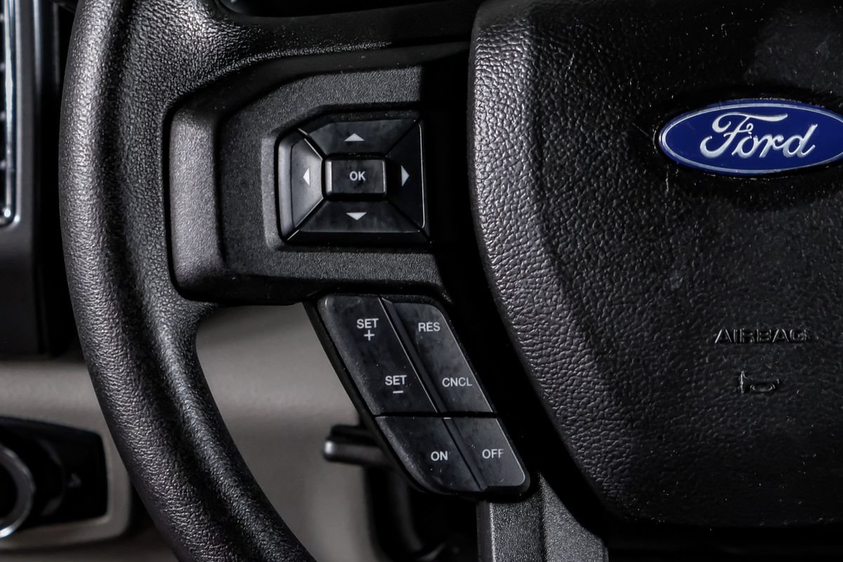 Used 2019 Ford F250 XLT w/ XLT Premium Package AWD/4WD image 17