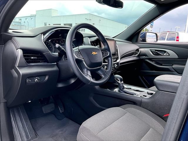 Used 2023 Chevrolet Traverse LT FWD image 8