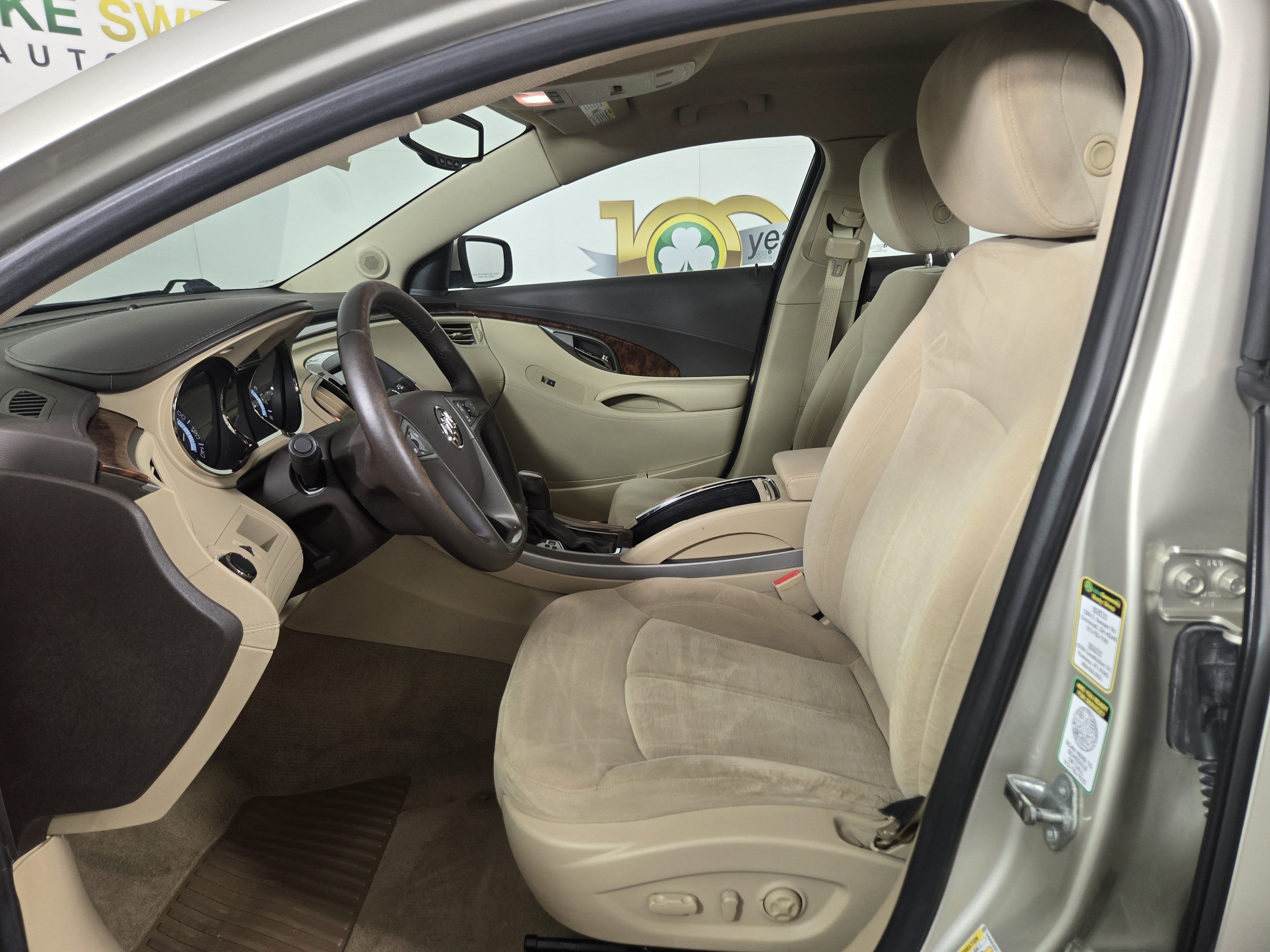 Used 2013 Buick LaCrosse image 12