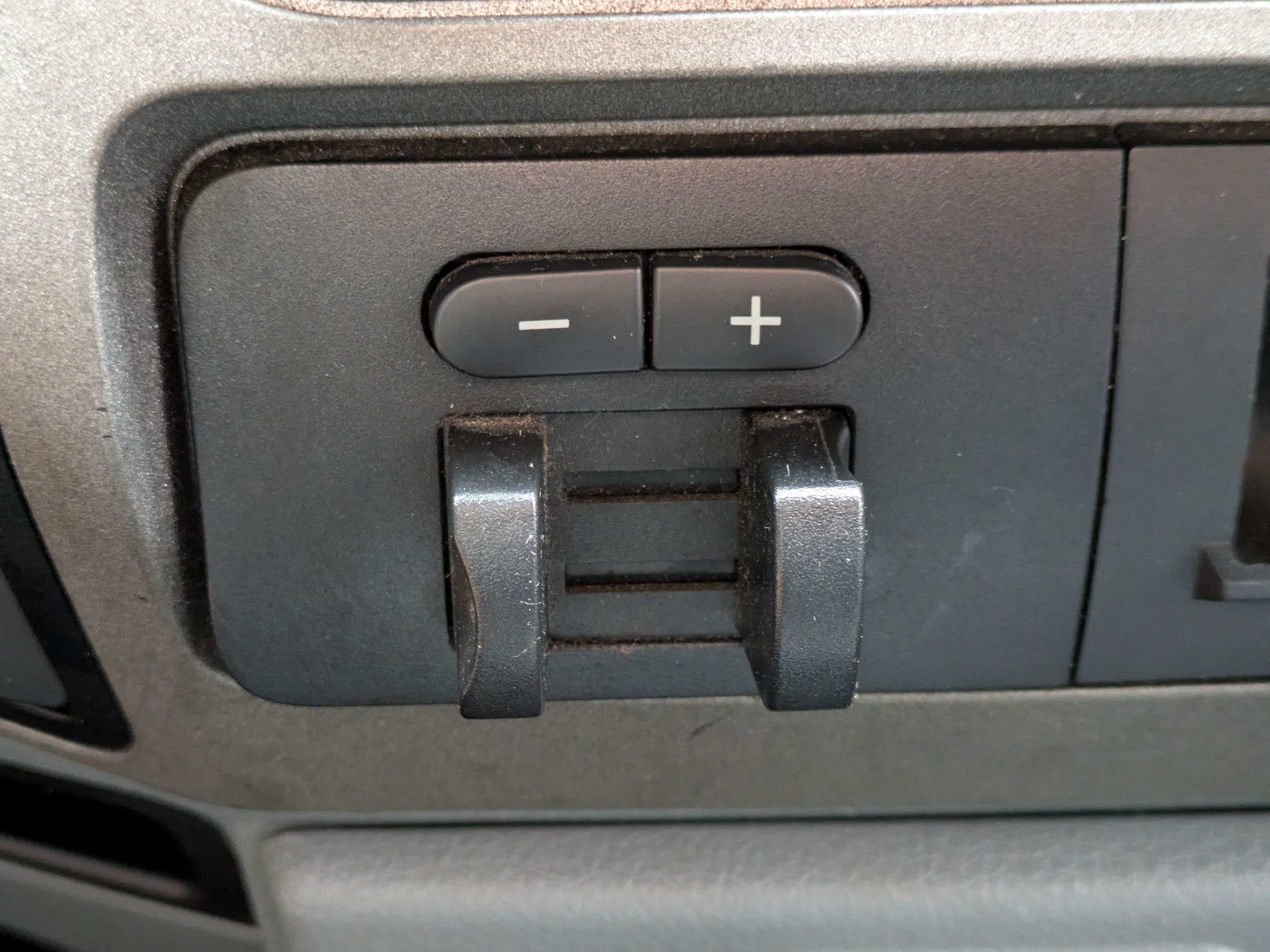Used 2011 Ford F250 XLT AWD/4WD image 23