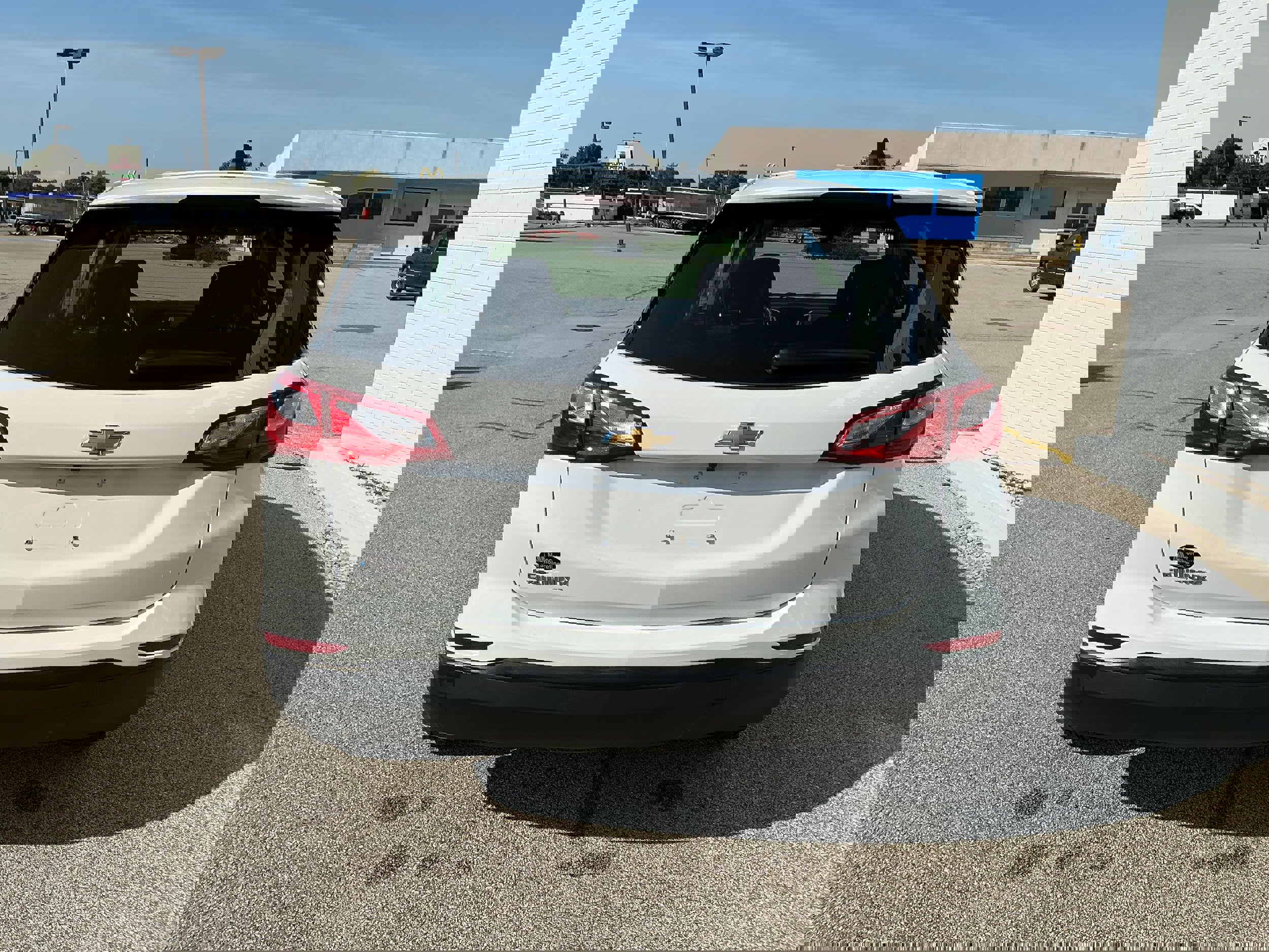 Used 2019 Chevrolet Equinox LS image 21