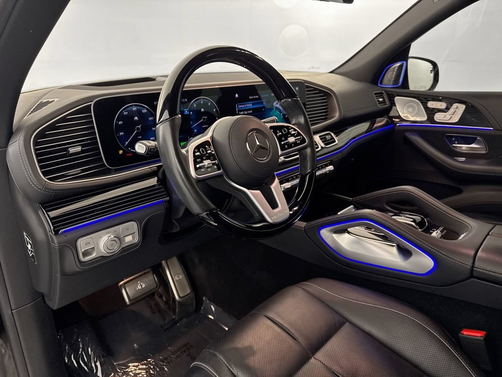Used 2021 Mercedes-Benz Maybach GLS 600 4MATIC image 9