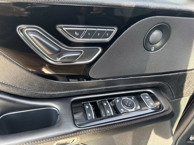 Certified 2024 Lincoln Aviator Reserve w/ Equipment Group 201A image 13