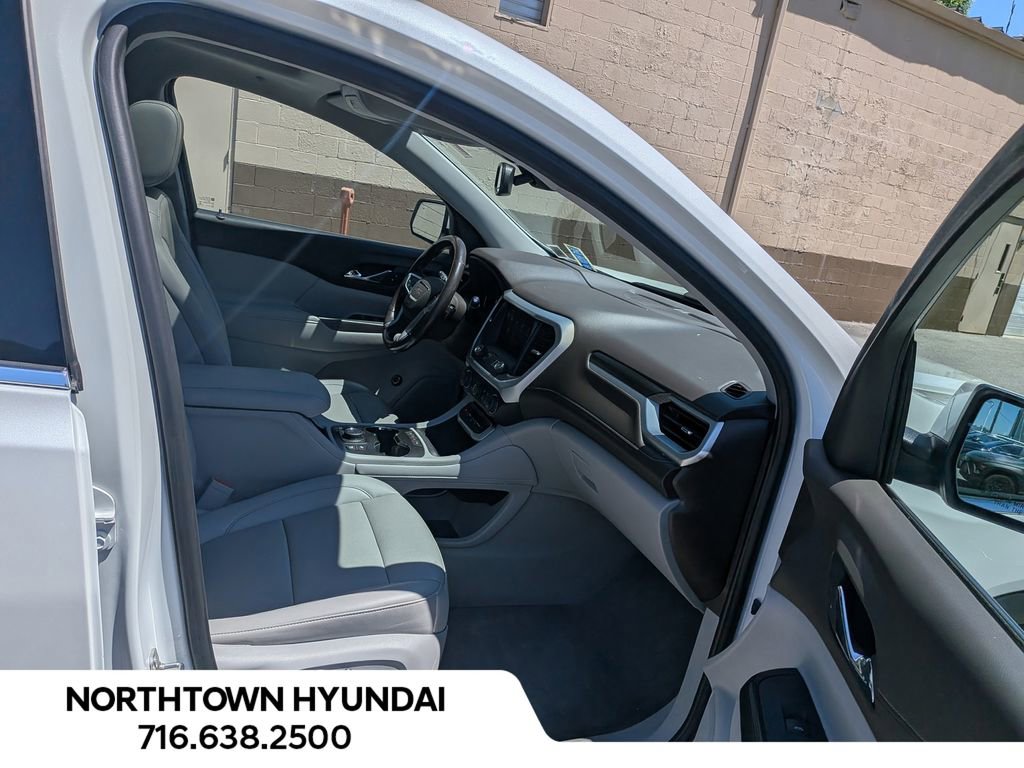 Used 2021 GMC Acadia SLT w/ Technology Package AWD/4WD image 41