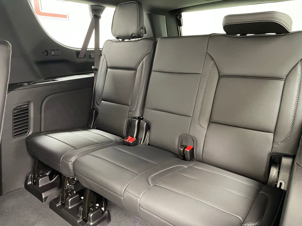 New 2026 GMC Yukon XL Denali AWD/4WD image 13